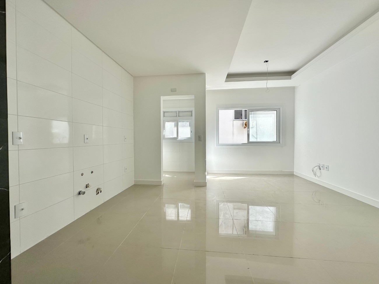 Imagem do imóvel Apartamento 2 dormitórios para aluguel, Zona Nova em Capão Da Canoa referência 210864