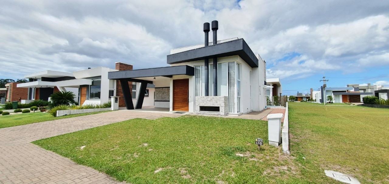 Imagem do imóvel Casa em condomínio 3 dormitórios à venda, Zona Nova em Capão Da Canoa referência 248903