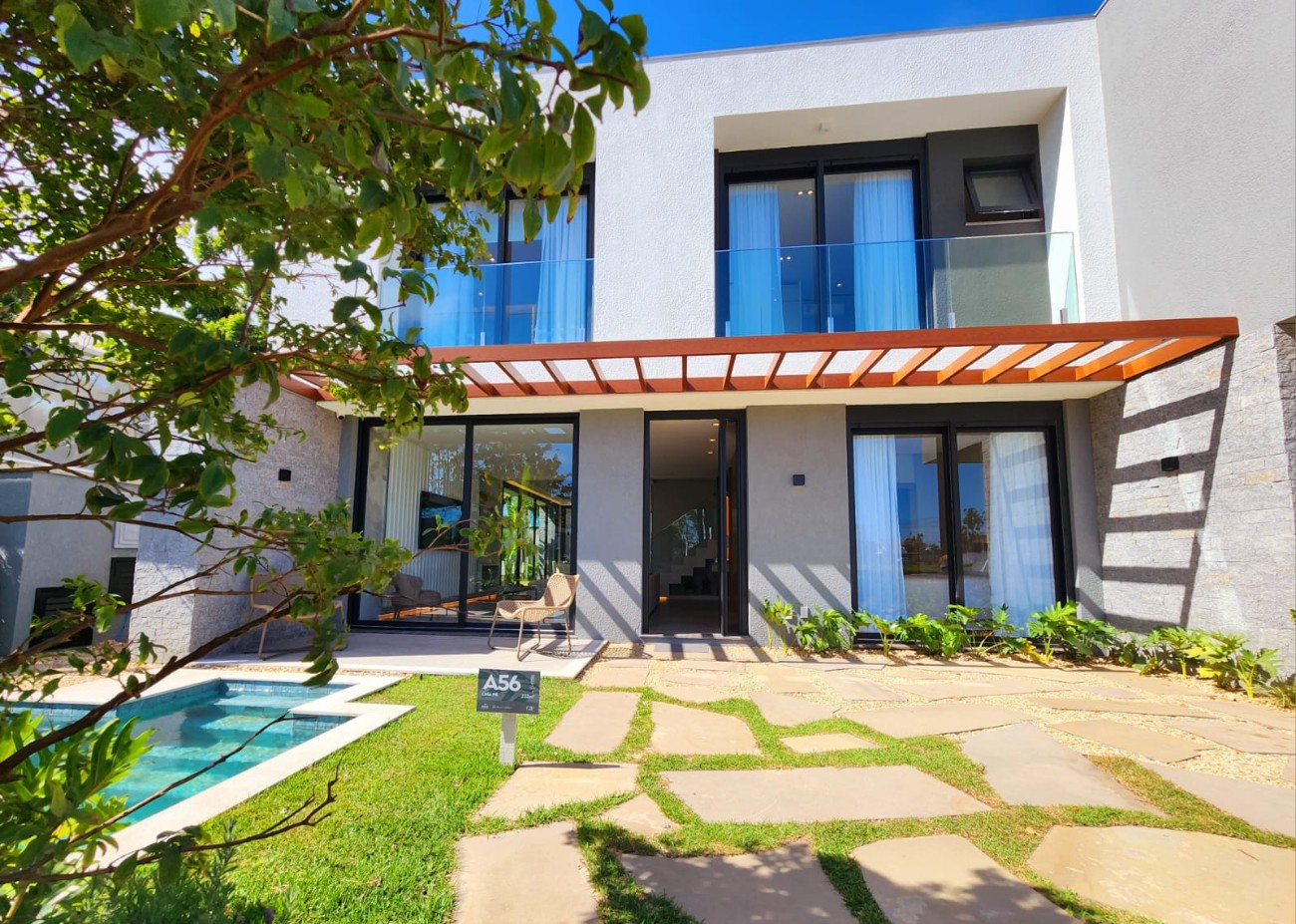 Imagem do imóvel Casa em condomínio 4 dormitórios para aluguel, Atlântida em Xangri-lá referência 274860