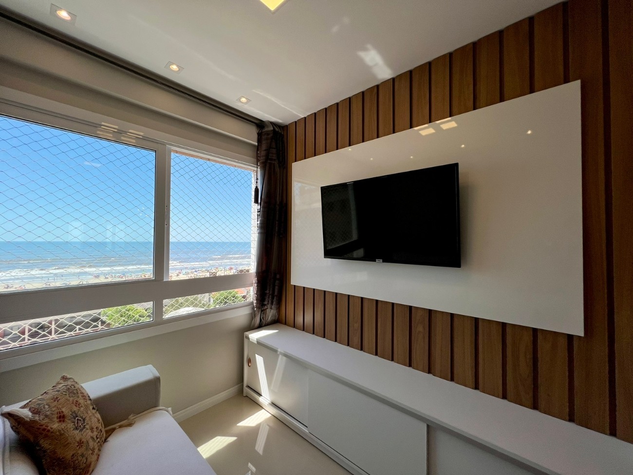 Imagem do imóvel Apartamento 2 dormitórios à venda, Zona Nova em Capão Da Canoa referência 304621