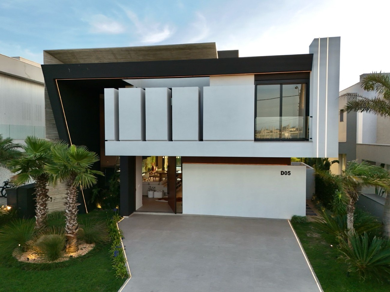 Imagem do imóvel Casa em condomínio 6 dormitórios para aluguel, Xangri-lá em Xangri-lá referência 304805