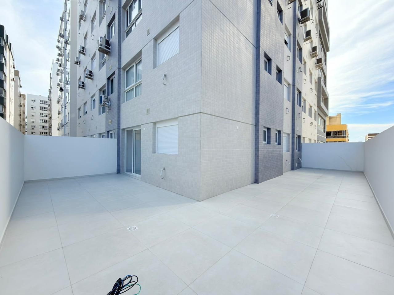 Imagem do imóvel Apartamento 2 dormitórios para aluguel, Zona Nova em Capão Da Canoa referência 304859