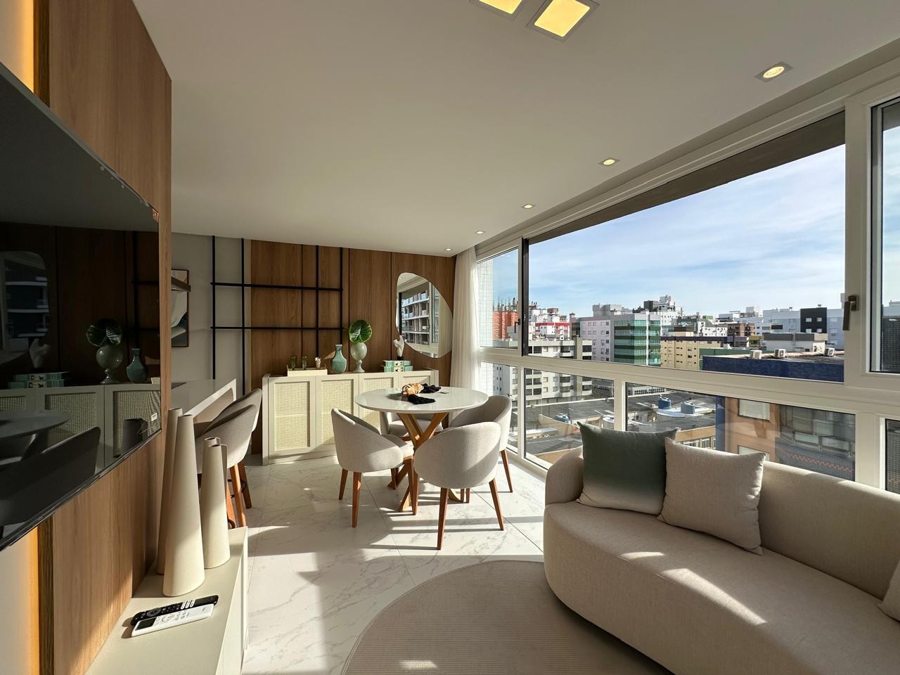 Imagem do imóvel Apartamento 2 dormitórios para aluguel, Zona  Nova em Capão Da Canoa referência 305148