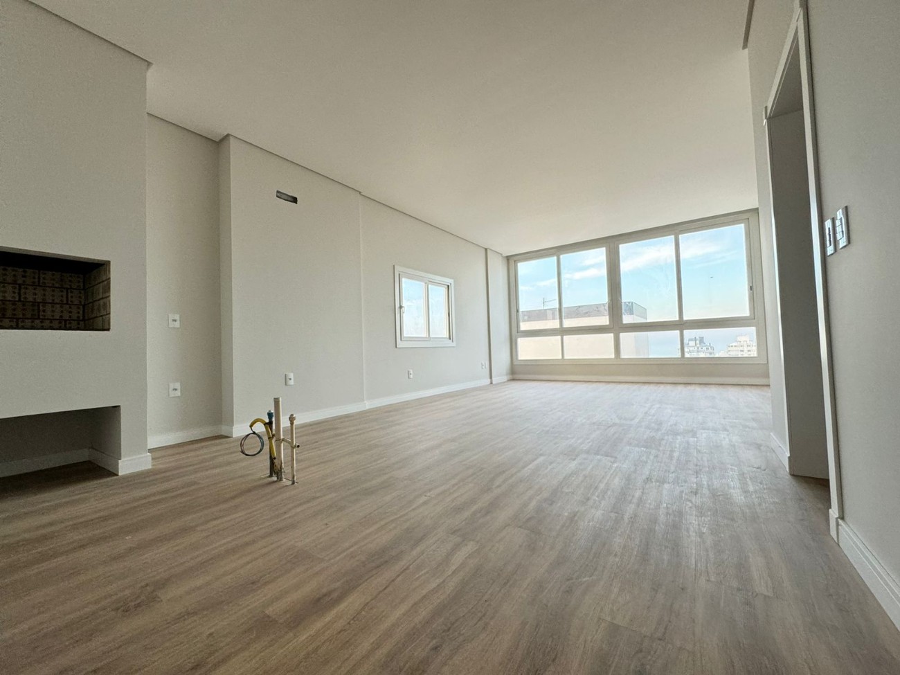 Imagem do imóvel Apartamento 3 dormitórios para aluguel, Centro em Capão Da Canoa referência 305986