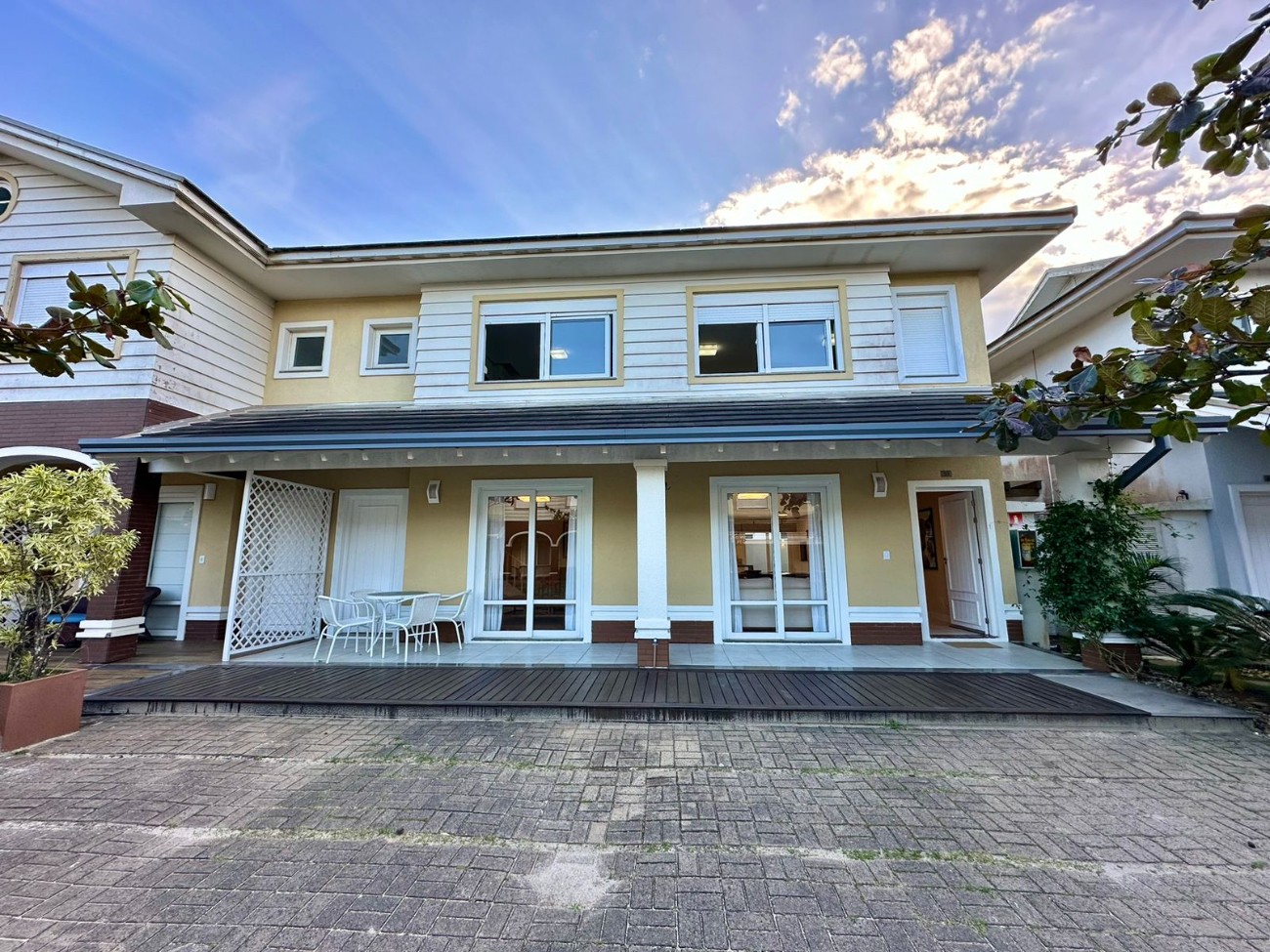 Imagem do imóvel Casa em condomínio 4 dormitórios para aluguel, Maristela em Xangri-lá referência 306112