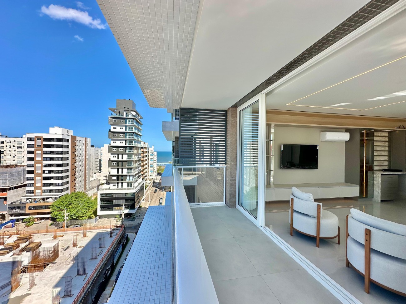 Imagem do imóvel Apartamento 3 dormitórios para aluguel, Navegantes em Capão Da Canoa referência 306698