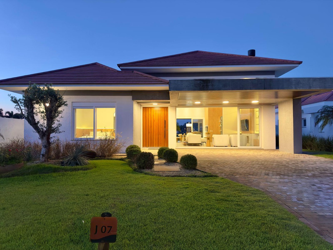 Imagem do imóvel Casa em condomínio 5 dormitórios para aluguel, Remanso em Xangri-lá referência 306901