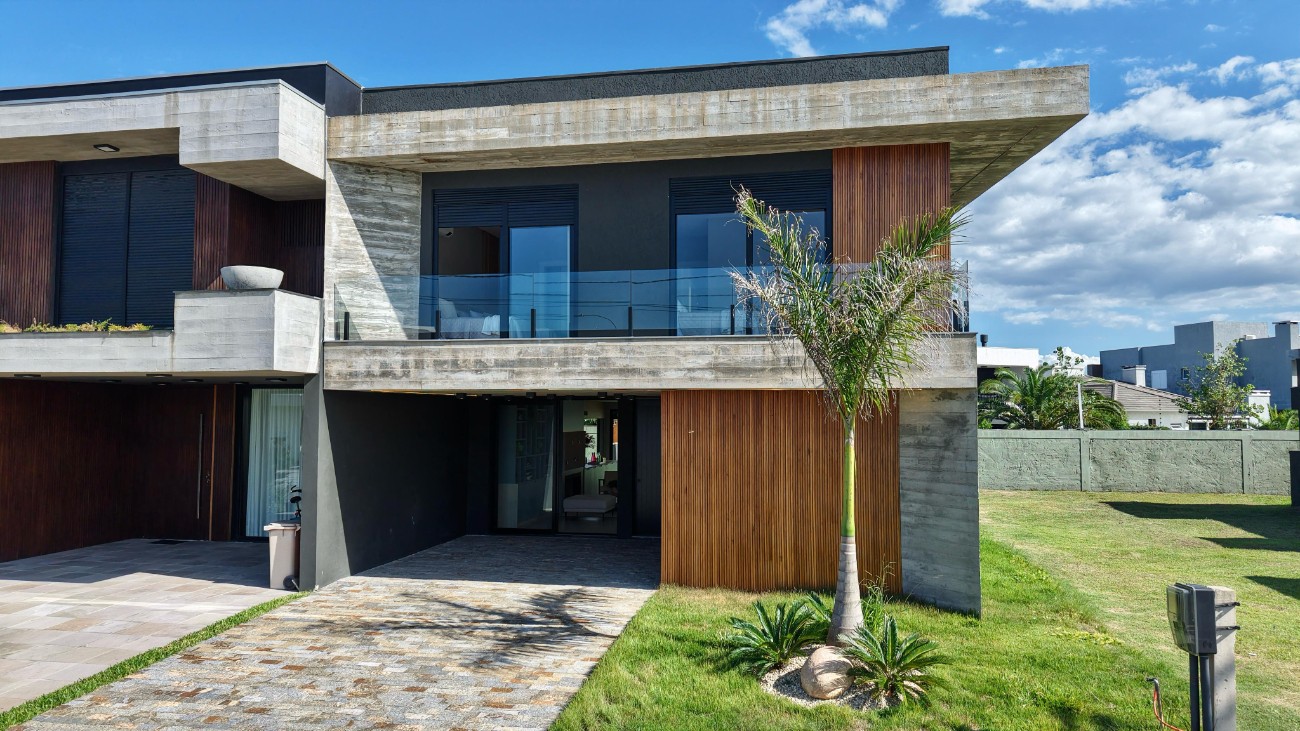 Imagem do imóvel Casa em condomínio 5 dormitórios para aluguel, Xangri-lá em Xangri-lá referência 306964