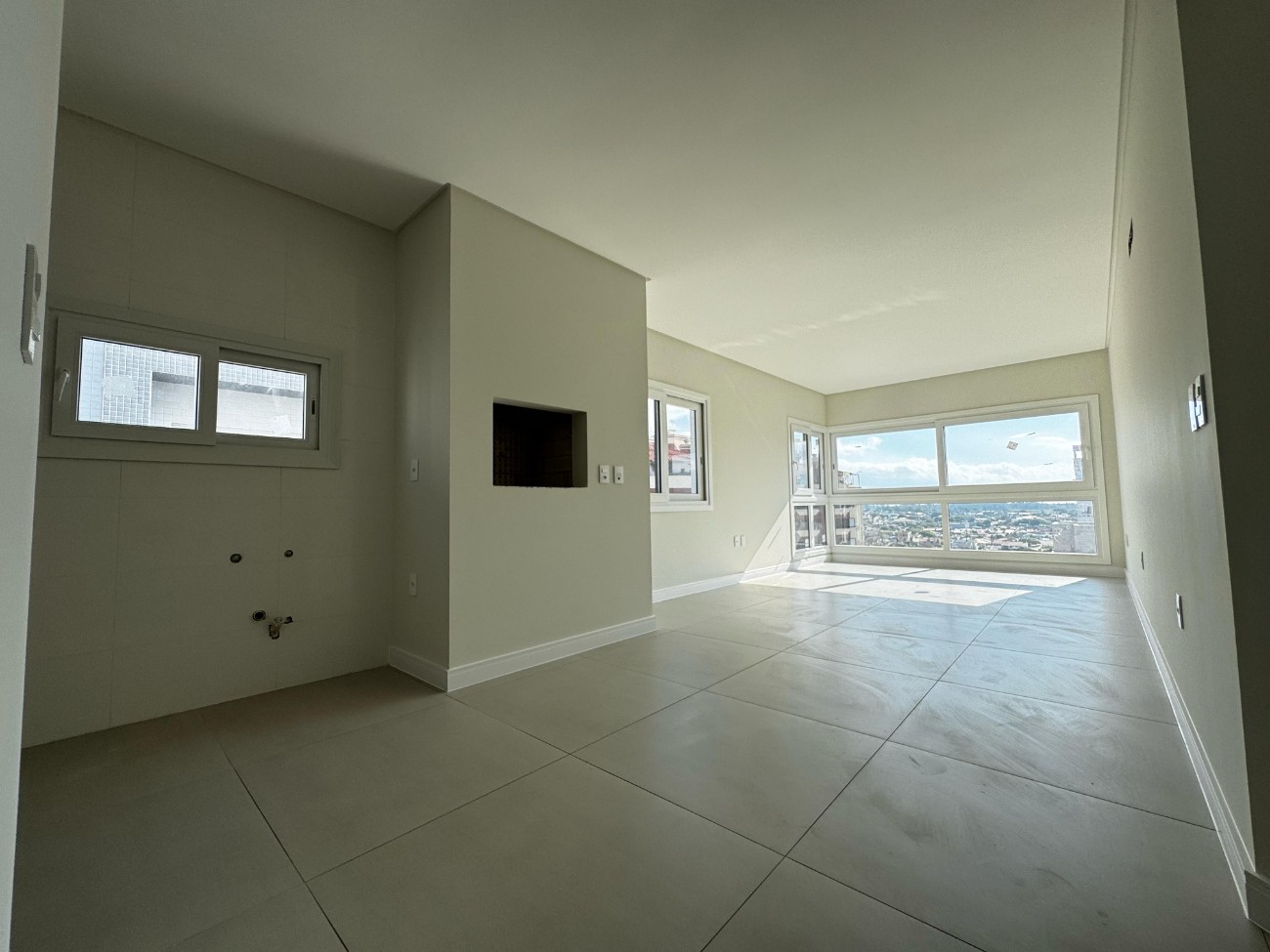 Imagem do imóvel Apartamento 2 dormitórios para aluguel, Zona Nova em Capão Da Canoa referência 306995