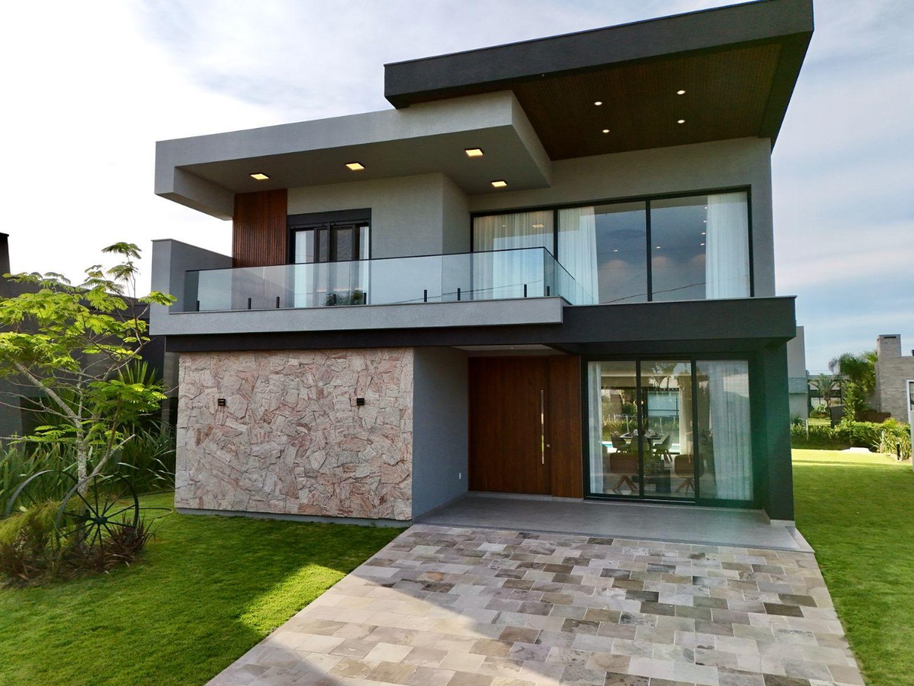 Imagem do imóvel Casa em condomínio 5 dormitórios para aluguel, Remanso em Xangri-lá referência 307070