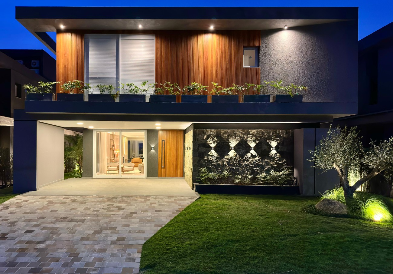 Imagem do imóvel Casa em condomínio 5 dormitórios para aluguel, Capão Da Canoa em Capão Da Canoa referência 307192