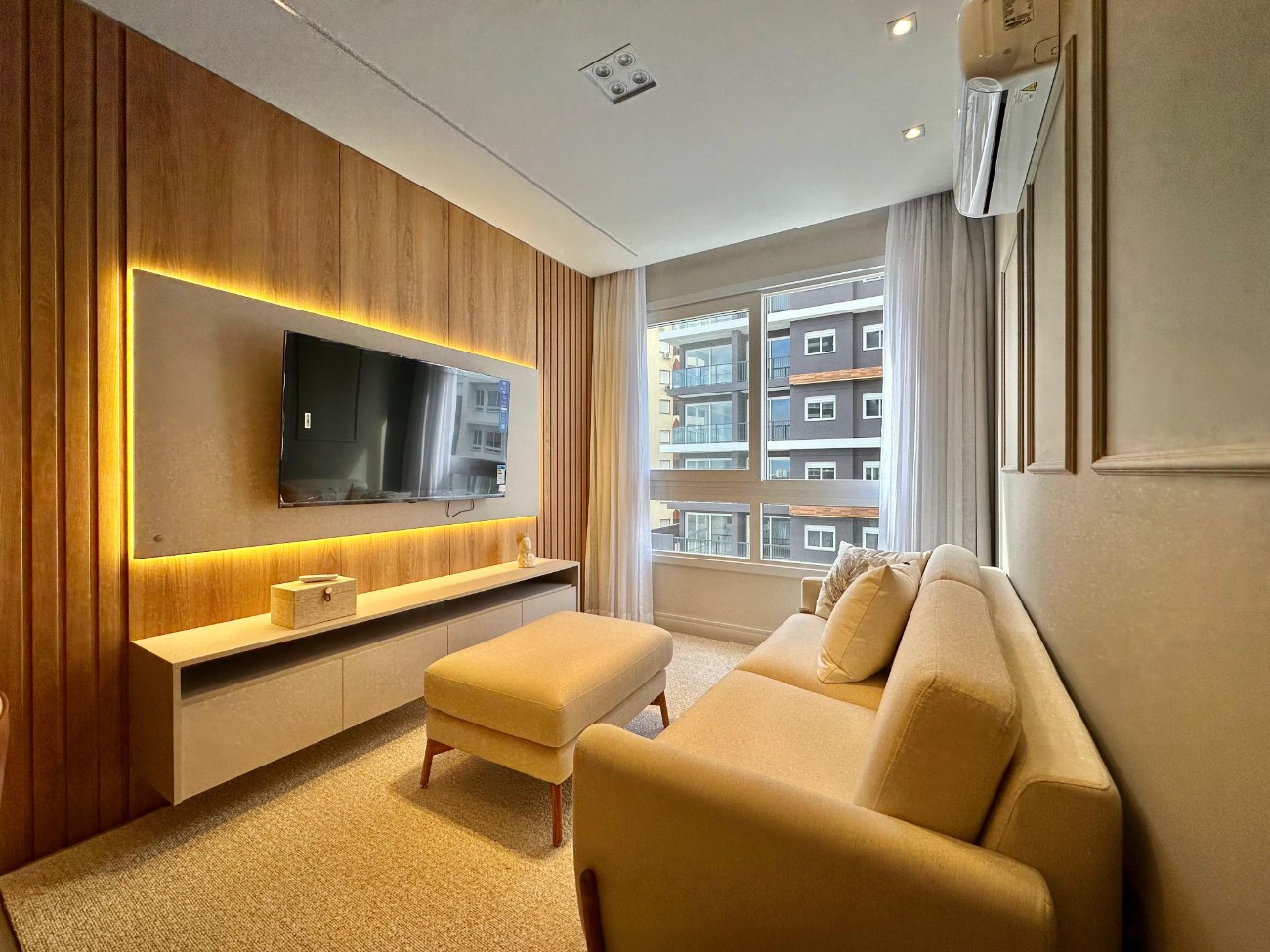 Imagem do imóvel Apartamento 2 dormitórios para aluguel, Zona Nova em Capão Da Canoa referência 307368