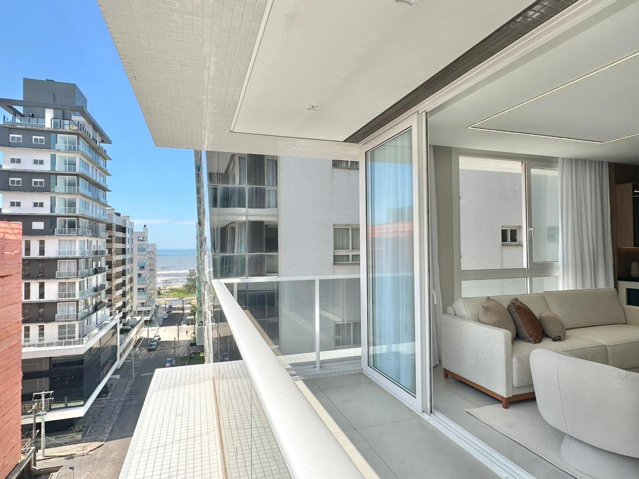 Imagem do imóvel Apartamento 3 dormitórios para aluguel, Navegantes em Capão Da Canoa referência 307420