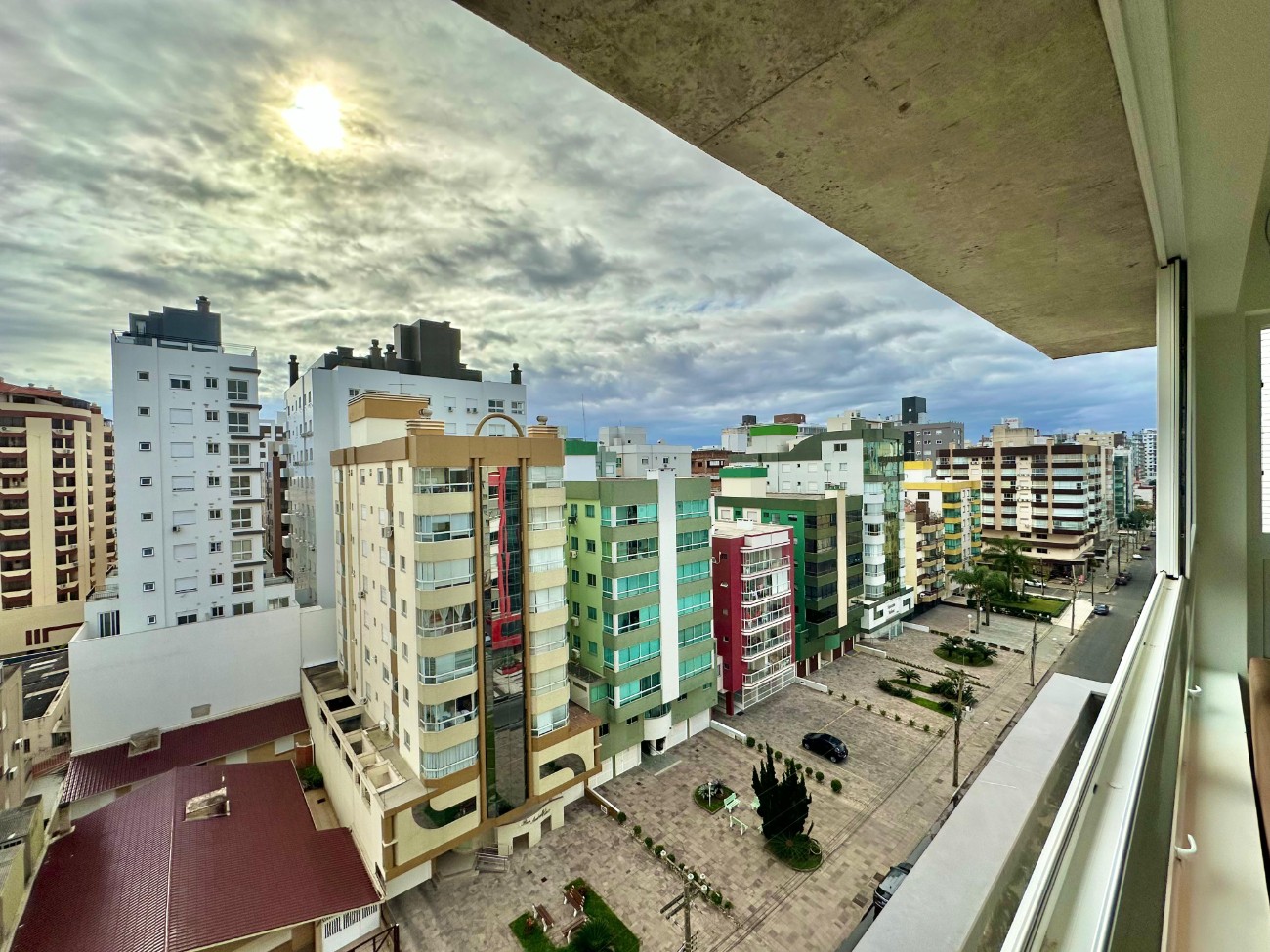 Imagem do imóvel Apartamento 3 dormitórios para aluguel, Zona Nova em Capão Da Canoa referência 307478