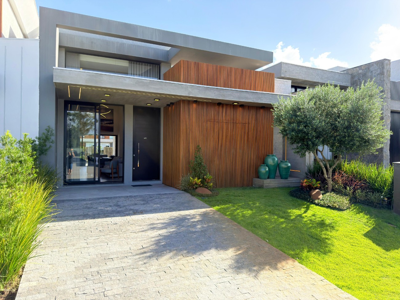 Imagem do imóvel Casa em condomínio 4 dormitórios para aluguel, Xangri-lá em Xangri-lá referência 307744