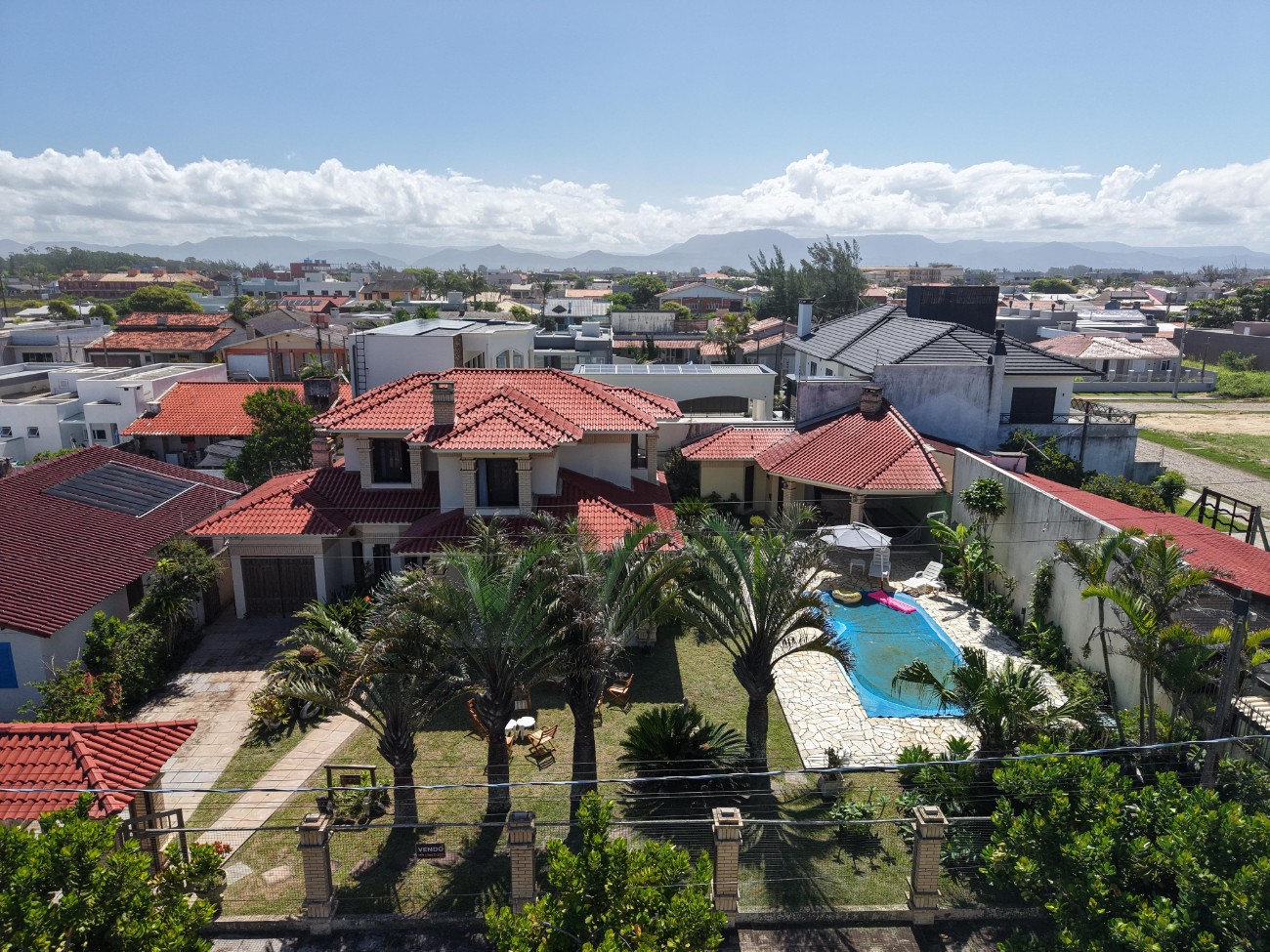 Imagem do imóvel Casa 4 dormitórios à venda, Zona Norte em Capão Da Canoa referência 308141