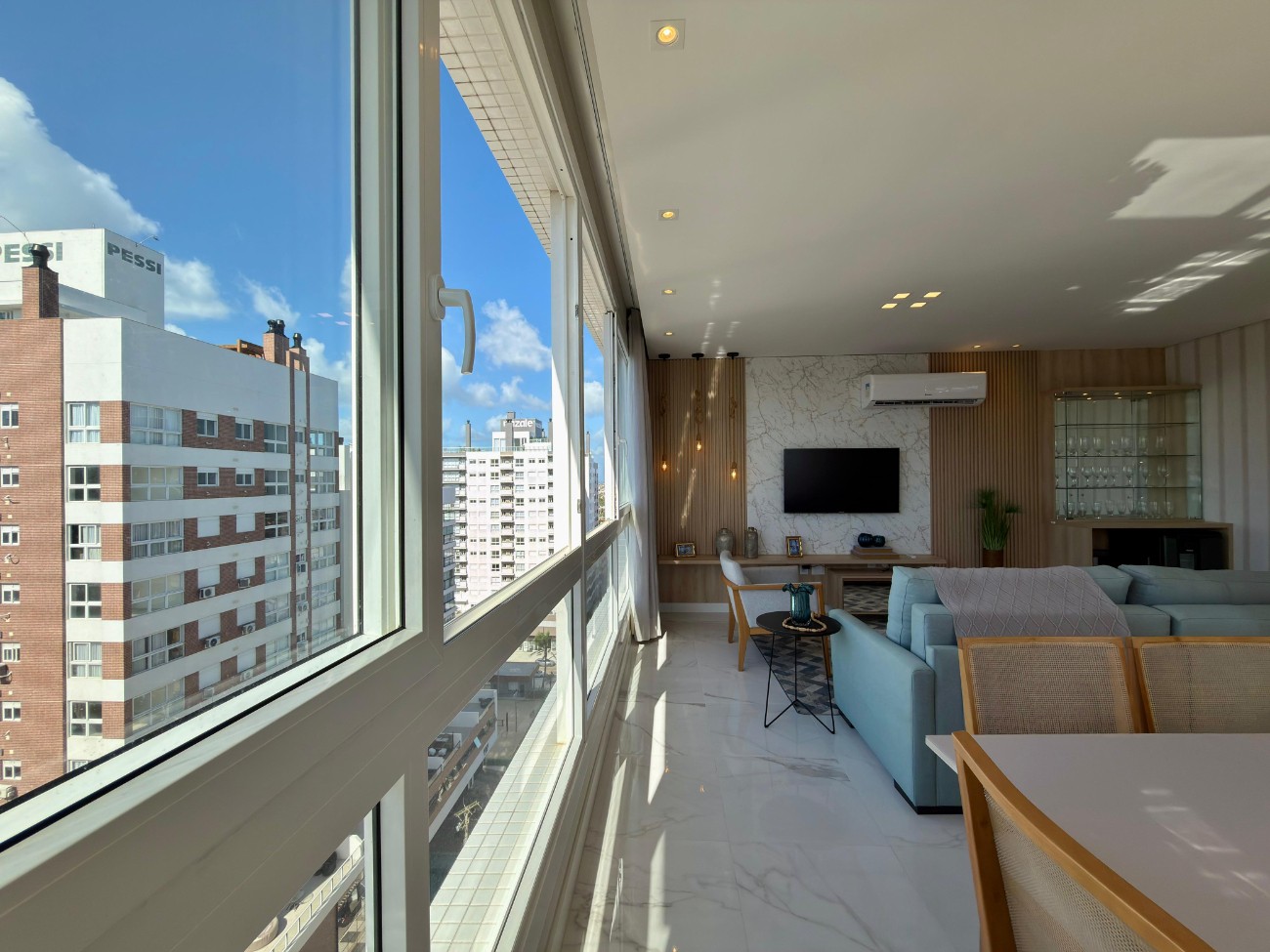 Imagem do imóvel Apartamento 3 dormitórios à venda, Navegantes em Capão Da Canoa referência 308188