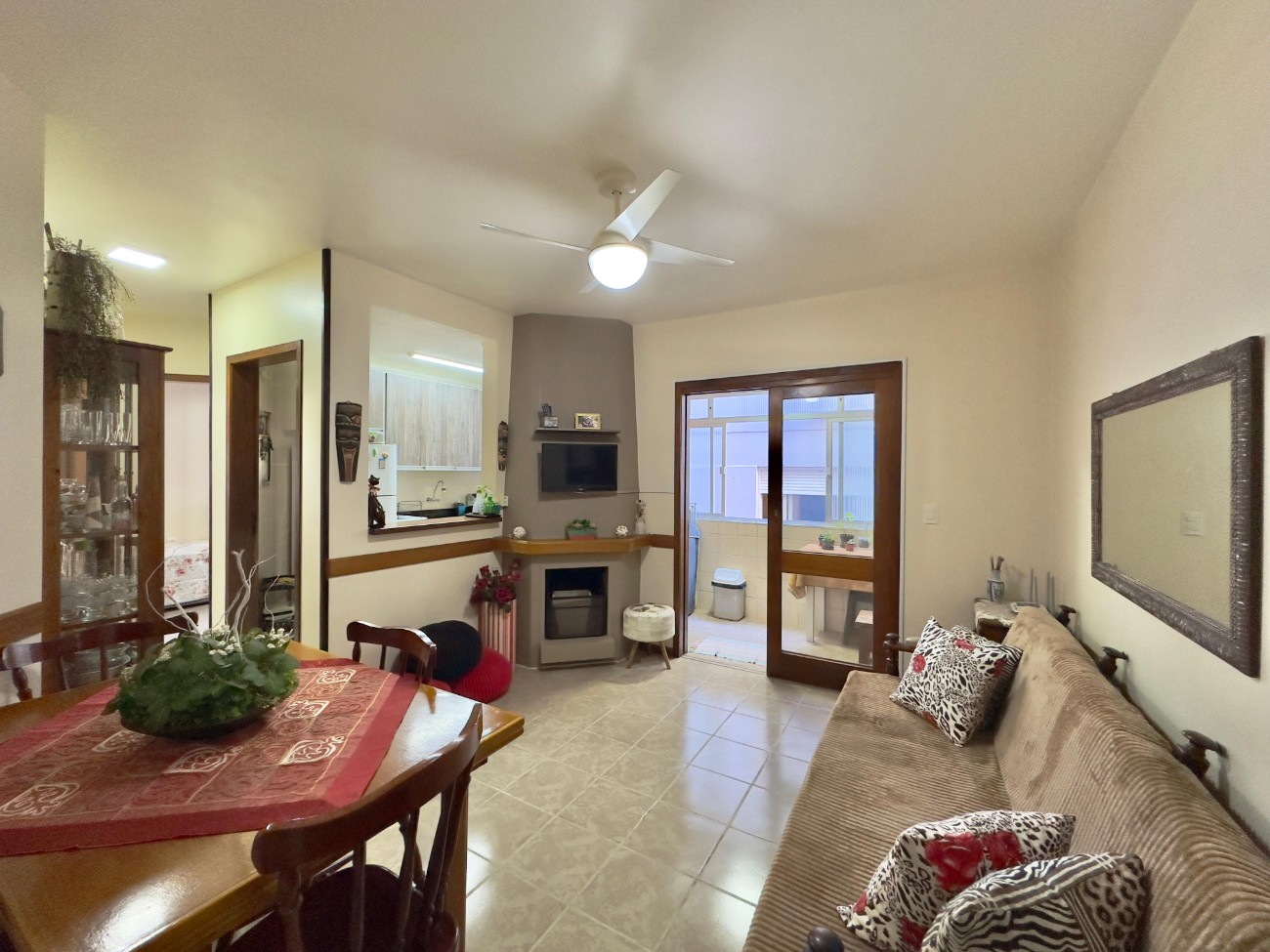 Imagem do imóvel Apartamento 2 dormitórios à venda, Centro em Capão Da Canoa referência 88302