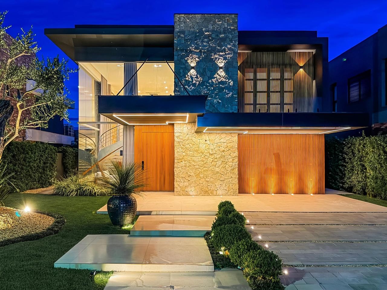 Imagem do imóvel Casa em condomínio 5 dormitórios para aluguel, Xangri-lá em Xangri-lá referência 89693