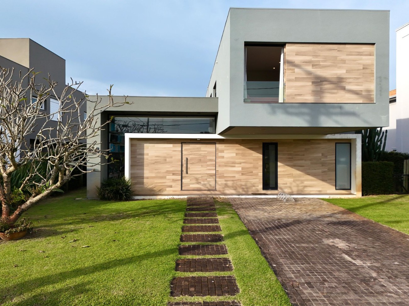 Imagem do imóvel Casa em condomínio 4 dormitórios para aluguel, Remanso em Xangri-lá referência 89695